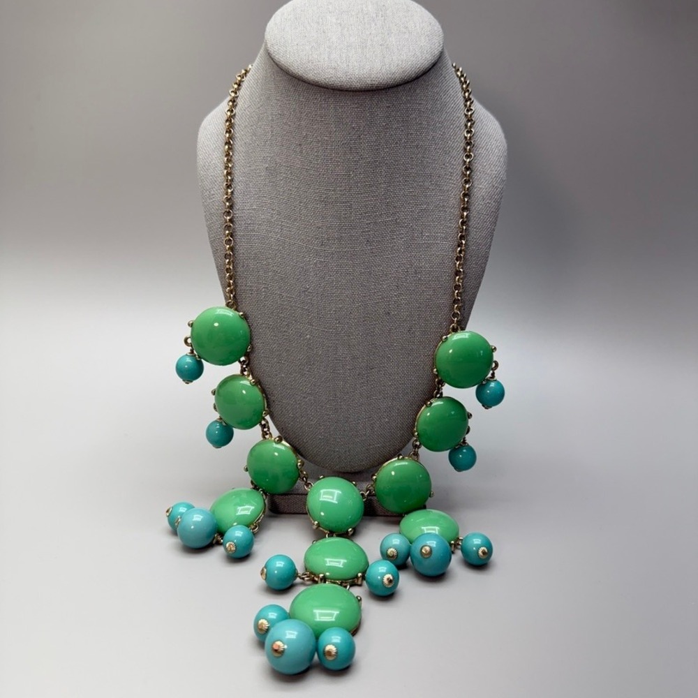 J Crew Chunky Long Bib Necklace 23" Adjustable Green Blue Acrylic Circle Beads - Picture 2 of 10